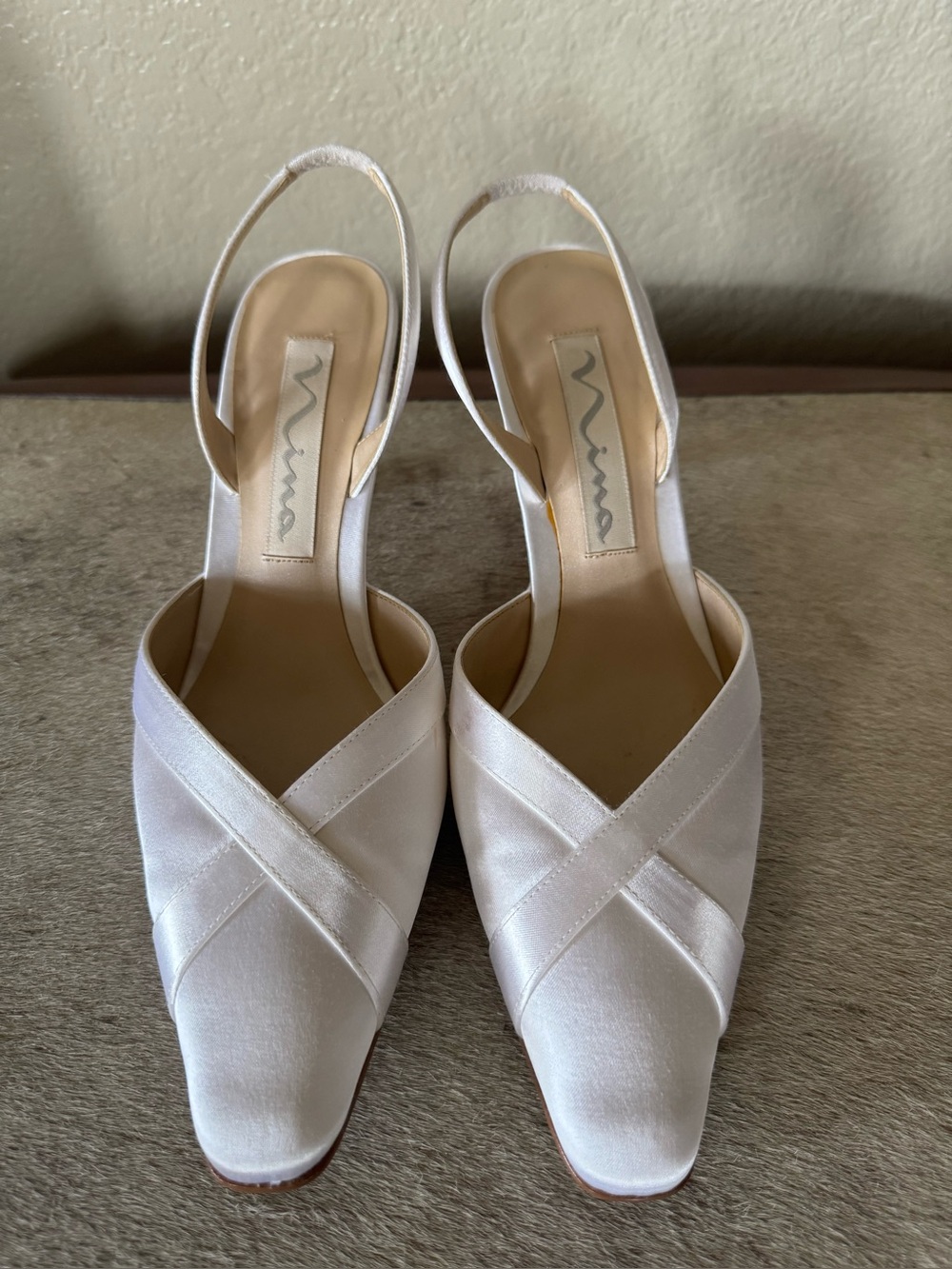 Vintage 90s Nina Ivory Satin Dyeable Bridal Heels Slingback Pumps 8.5 - Picture 2 of 10